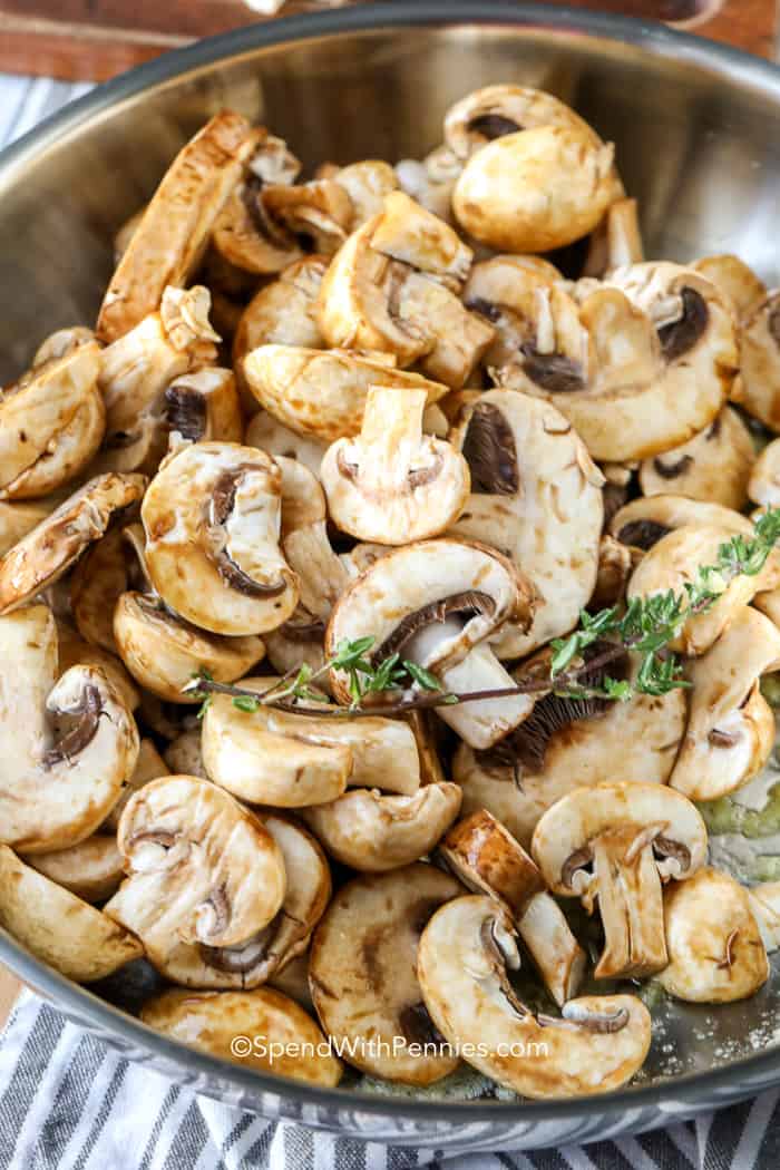 Garlic Mushrooms In Butter Sauce - Dinner At The Zoo