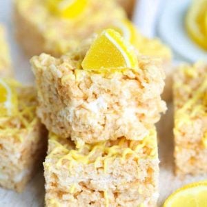 Lemon Rice Krispie Treats with a lemon candy garnish