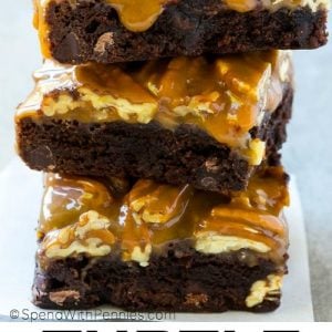 Turtle Brownies with a title