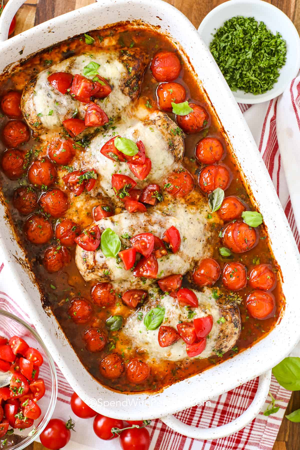 a pan of bruschetta chicken