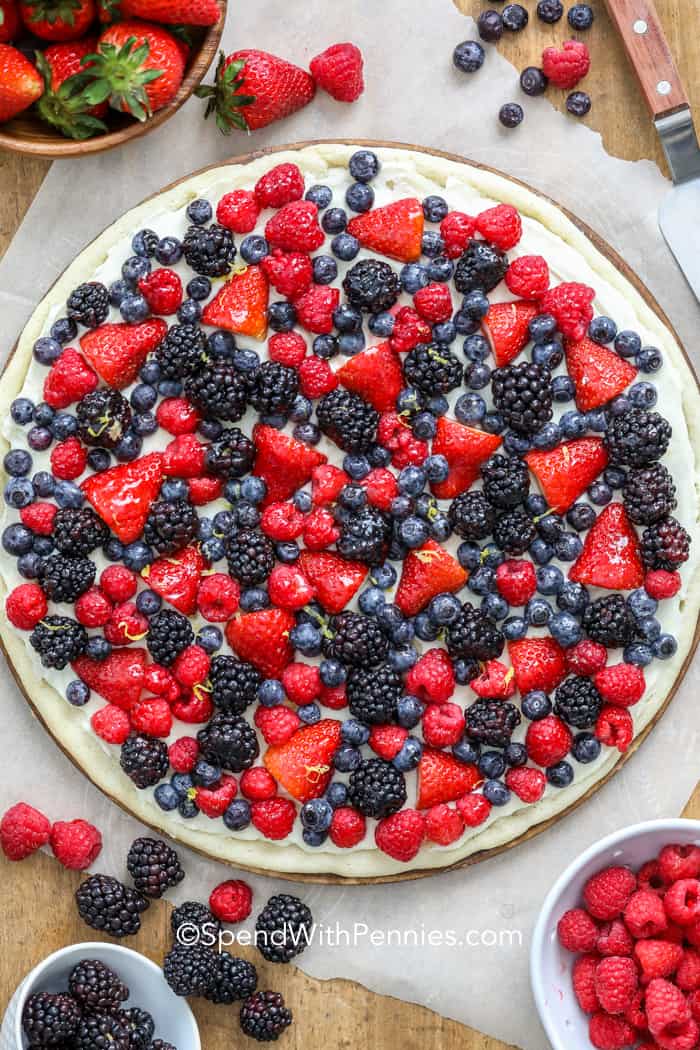 Overhead shot of whole fruit pizza