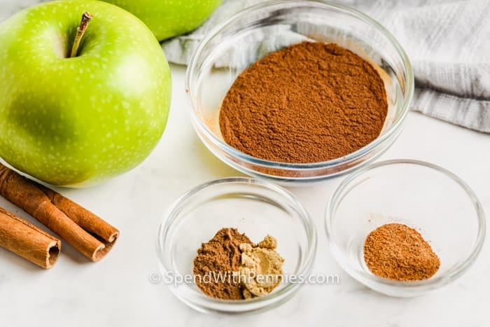 ingredients to make Apple Pie Spice