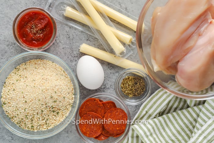 ingredients to make Pizza Stuffed Chicken