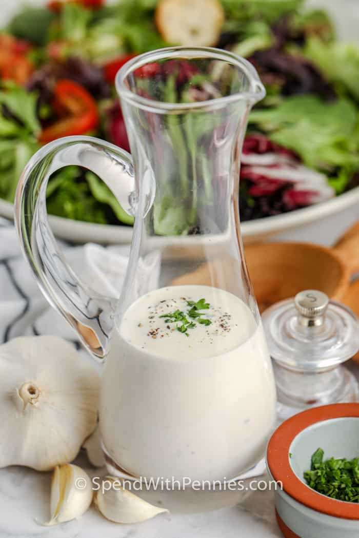 LaRosa's Creamy Garlic Salad Dressing