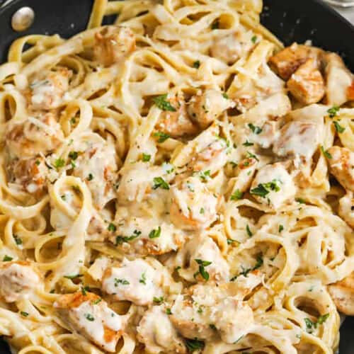 Homemade Chicken Alfredo in the pan