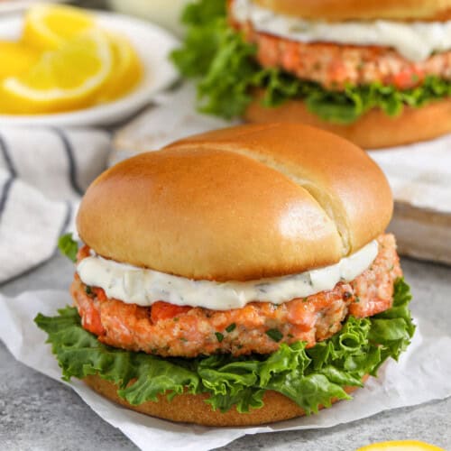 easy Salmon Burger with tartar sauce