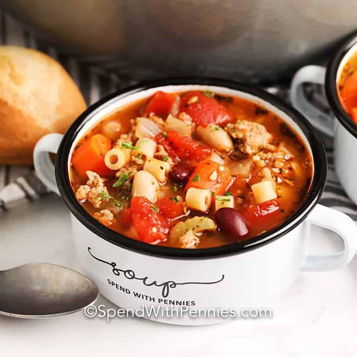 Pasta Fagioli Soup in bowls