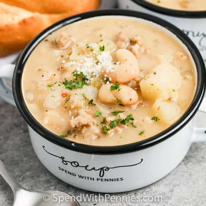 Serving of Creamy Cannellini Soup in a bowl