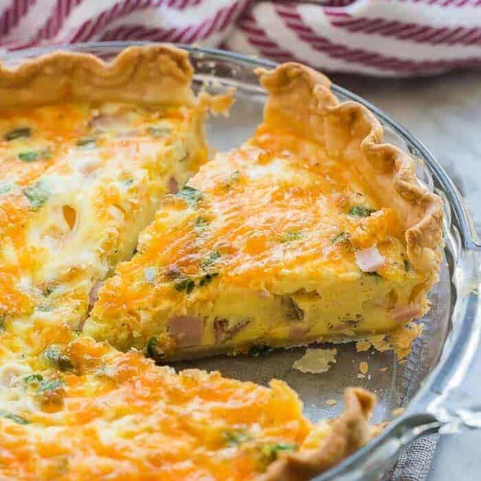 easy quiche recipe in glass pie plate