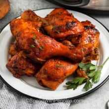honey bbq Slow Cooker Chicken Drumsticks on a plate