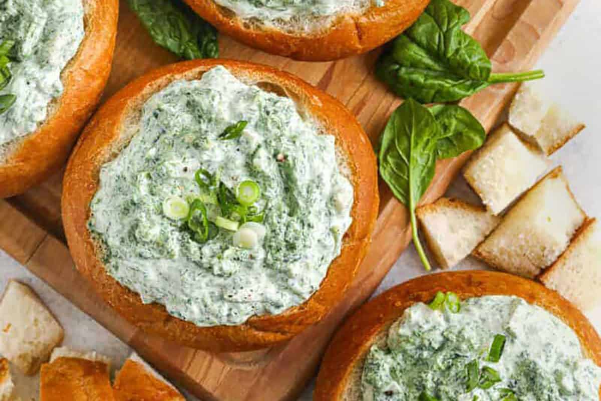 Creamy Spinach Dip with a Classic Crunch