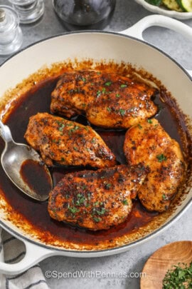 close up of Balsamic Chicken in a pan