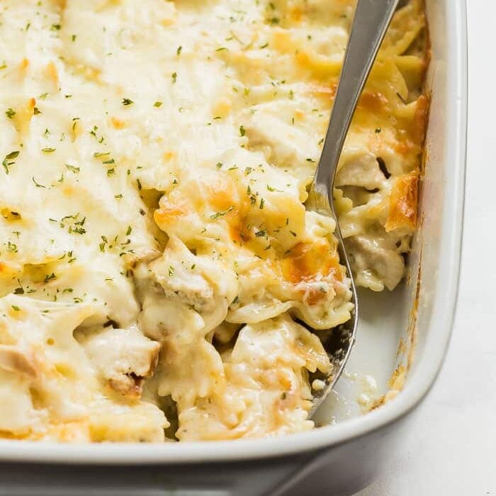chicken alfredo bake close up