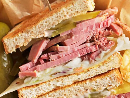 cropped-Corned-Beef-Sandwich-3