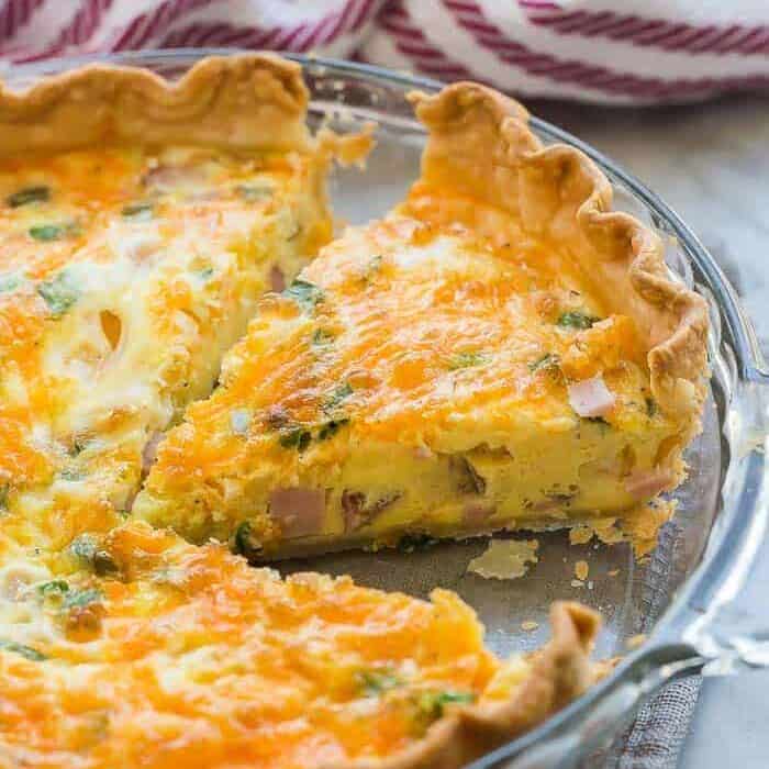 easy quiche recipe in glass pie plate