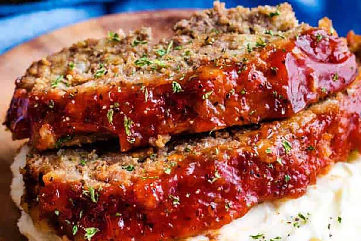 The Easiest Way to Make Meatloaf for Dinner