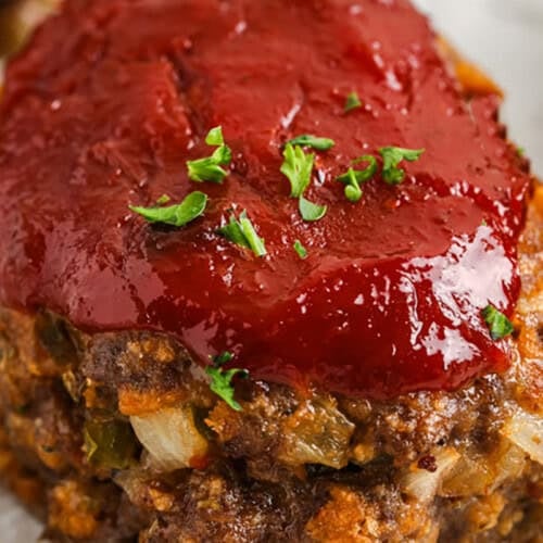 close up of juicy Mini Meatloaf Recipe