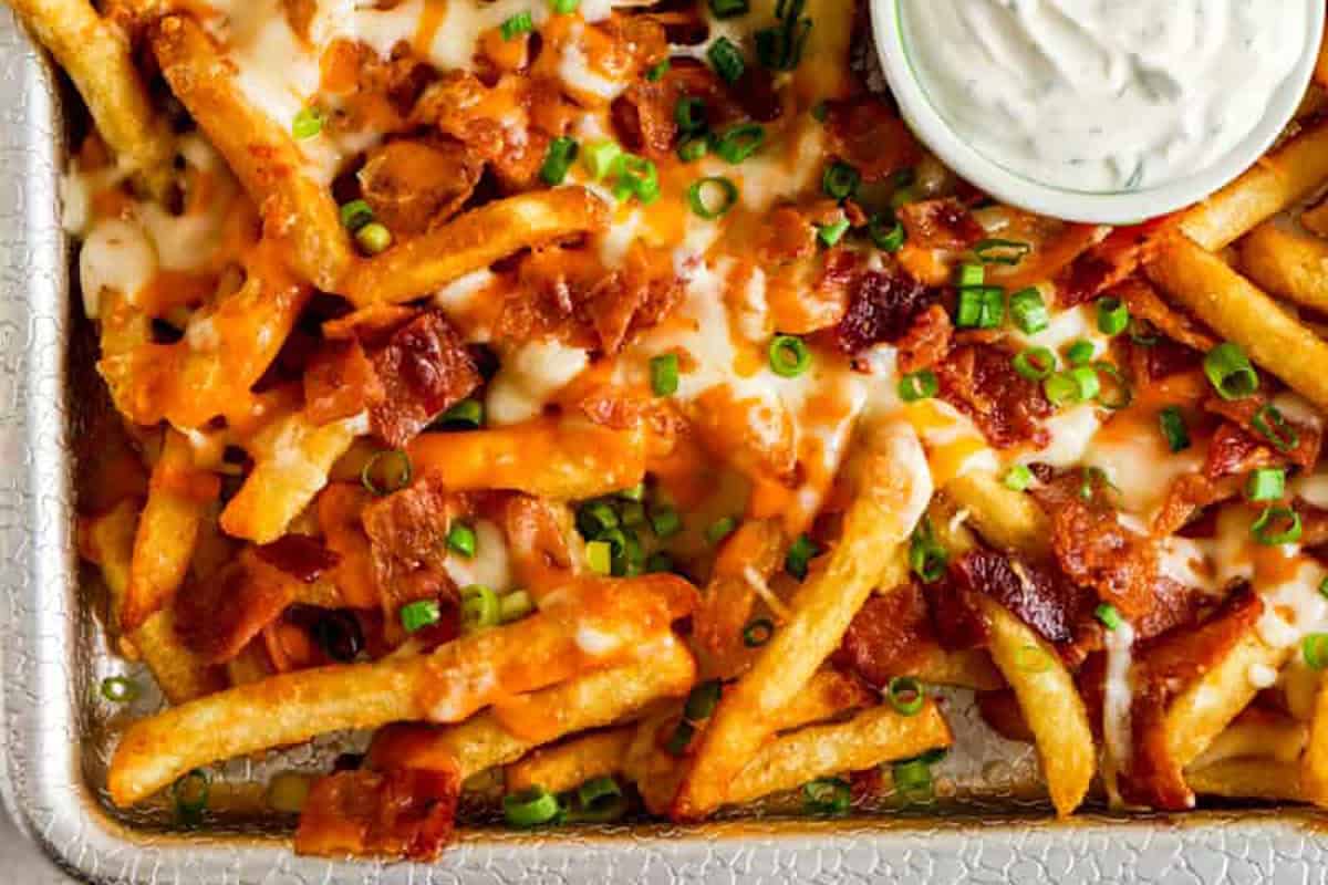 Crispy, Cheesy Fries Perfect for Snacking