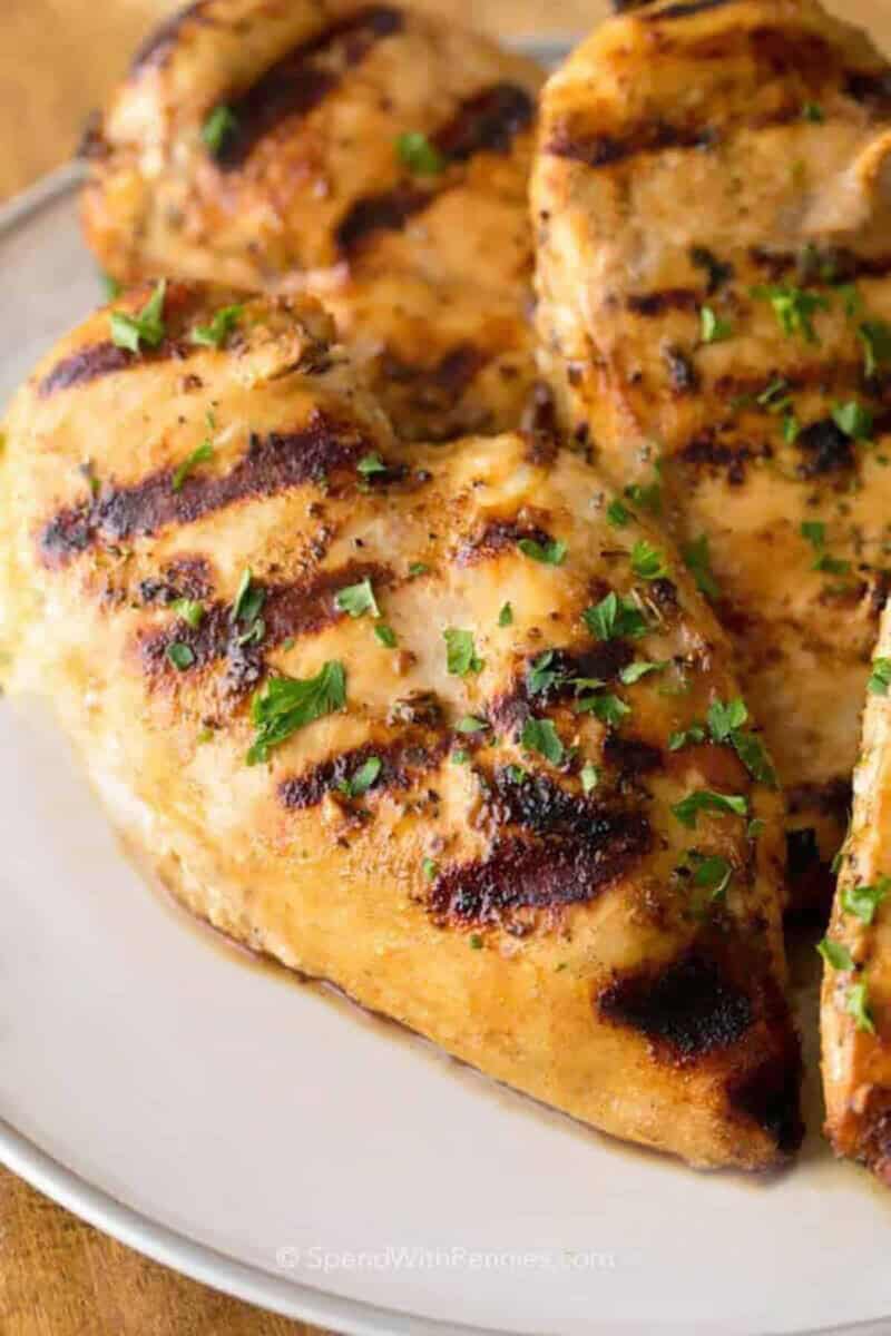 plate of juicy Grilled Chicken Breasts