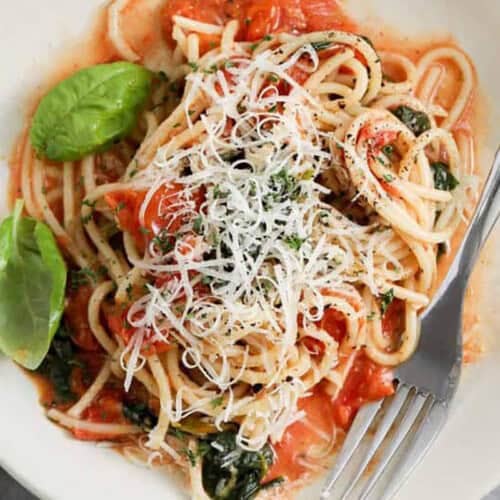 close up of One Pot Spaghetti on a plate.
