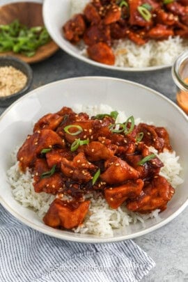 bowls of Gochujang Chicken.